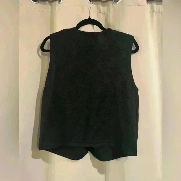 Women’s Vintage Requirements Vest - Picture 3 of 6